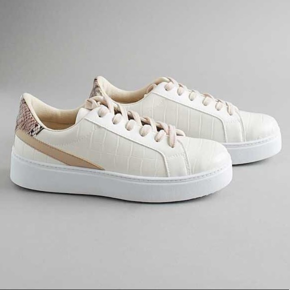 Altar'd State Shoes - Altar’d State White/Blush/Snakeskin Sneakers